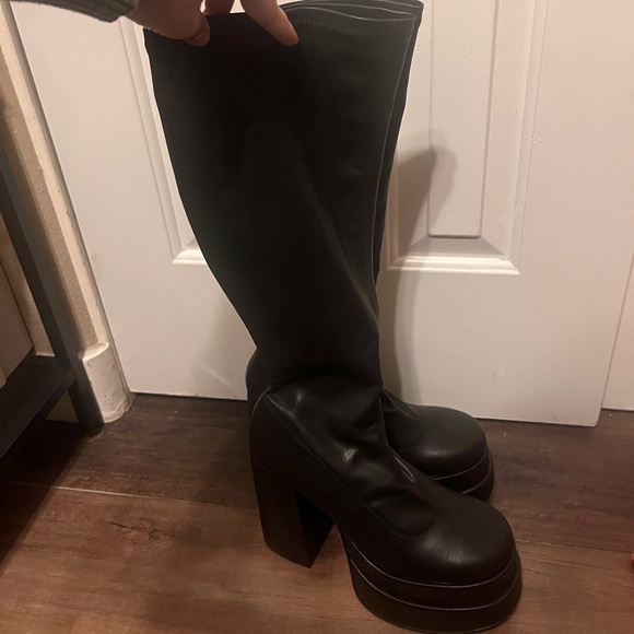 STEVE MADDEN Cypress Boots SOLD - Picture 1 of 4